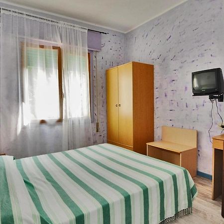 Hotel Antonella กาออร์เล ภายนอก รูปภาพ