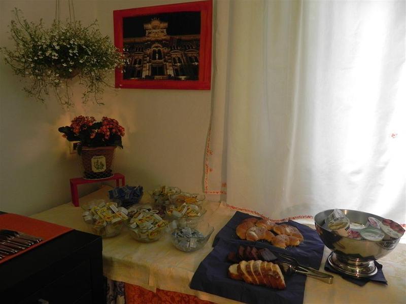 Hotel Antonella กาออร์เล ภายนอก รูปภาพ
